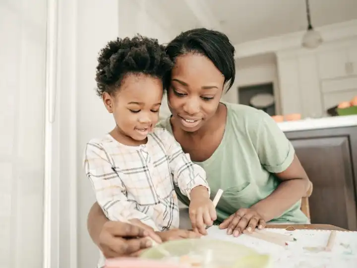How Parent Training Supports Your Child’s Progress at School and Home